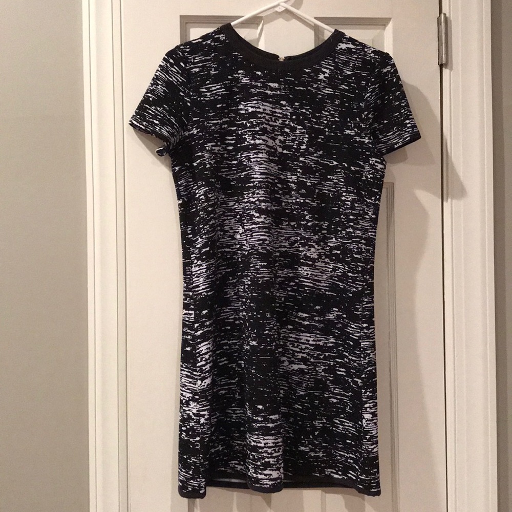 Black and white pattern dress